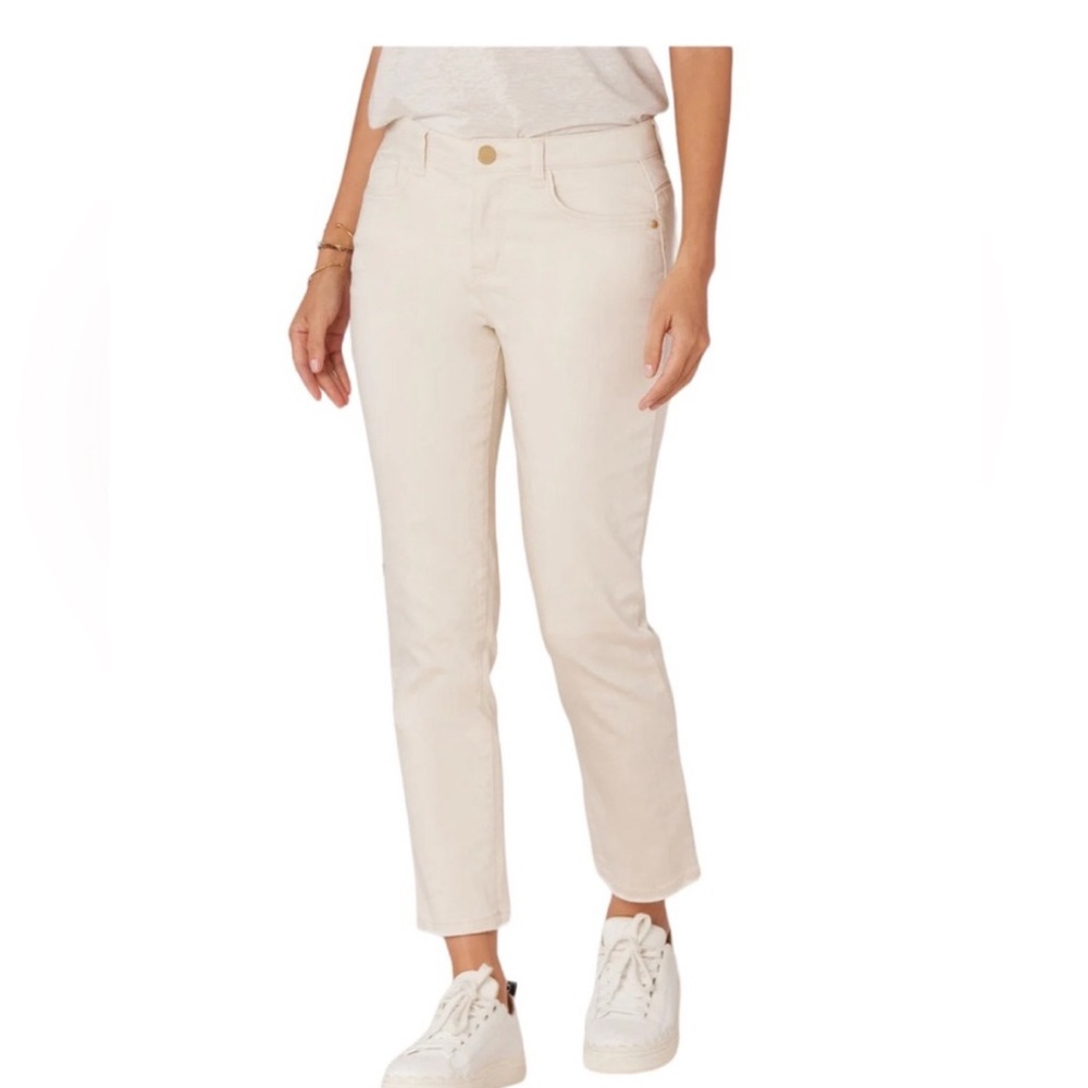GUC Democracy High Rise Straight Women's Cream Jeans.  Frayed hem.  Sz 12.